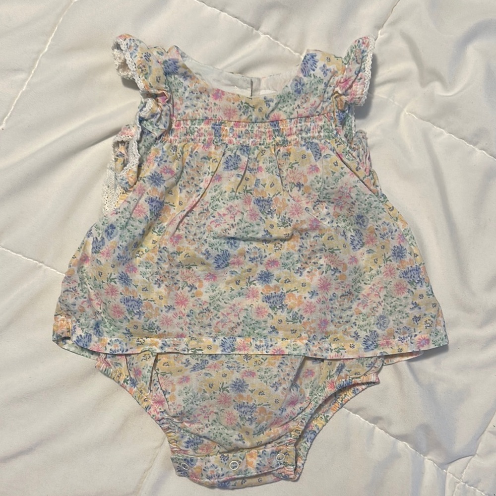 Baby Gap Floral Baby Romper Dress with Ruffle Sleeves